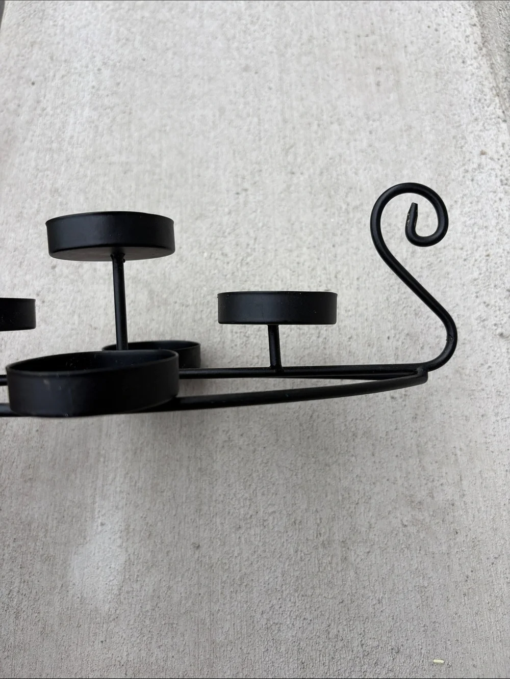 Vintage Matte Black Iron Leaf Multi Tealight Votive Candle Holder